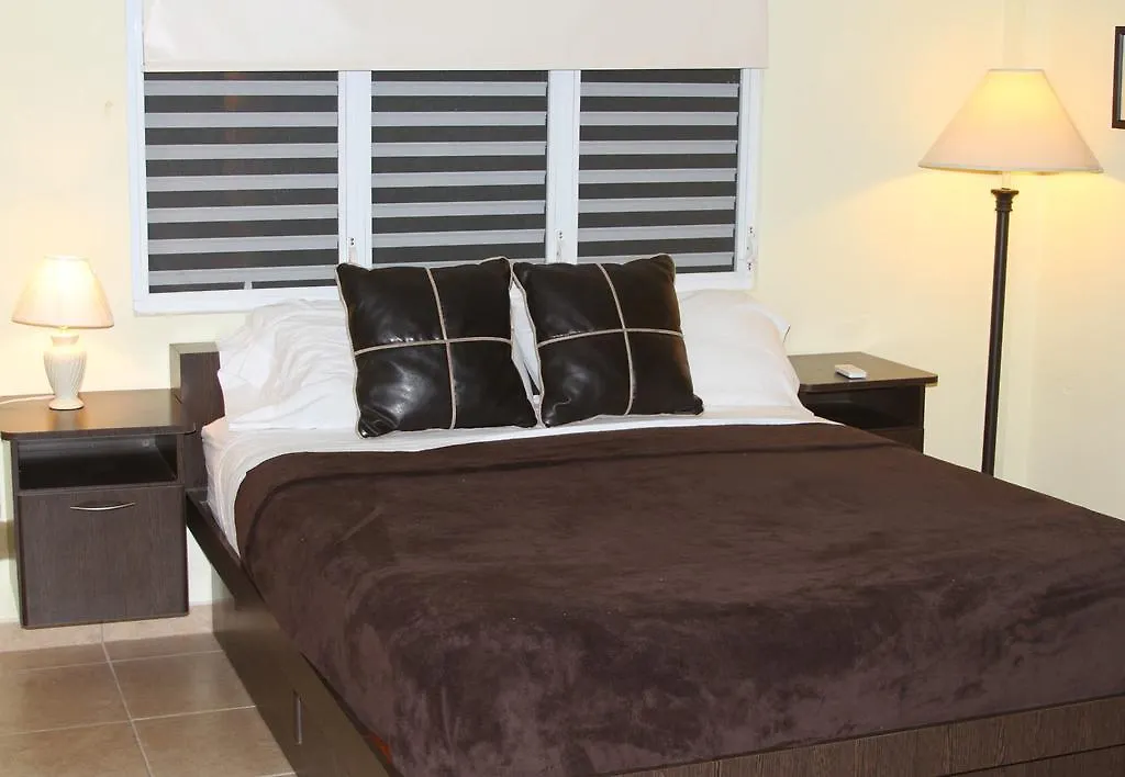 Marina Real Apartments 阿瓜迪亚